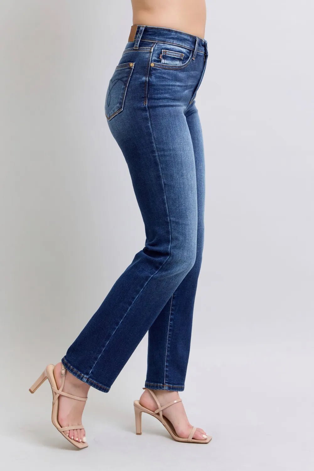 Judy Blue Full Size Washed Straight Leg Jeans with Pockets - Bela Fils BoutiqueBela Fils Boutique